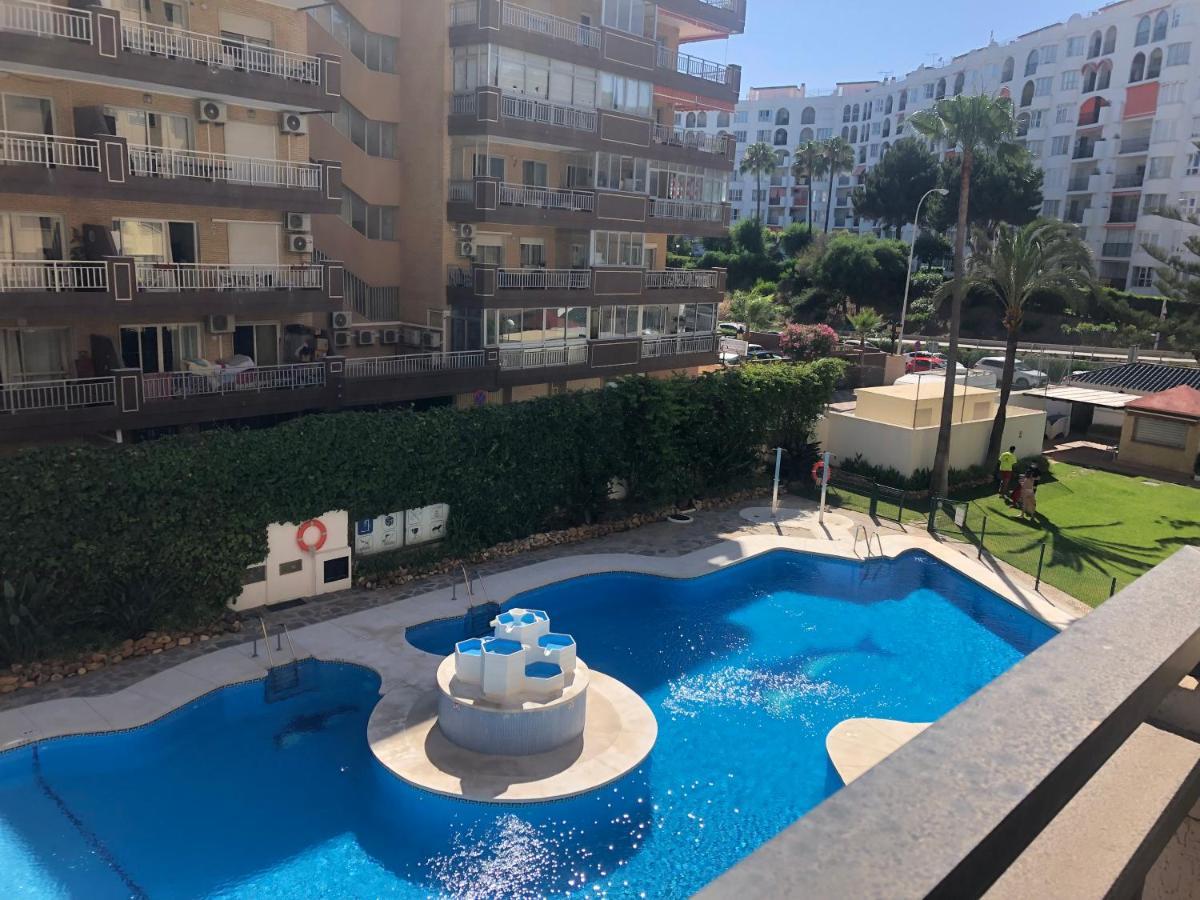 Moderno Apartamento En Primera Linea Paseo Maritimo Fuengirola Exterior photo